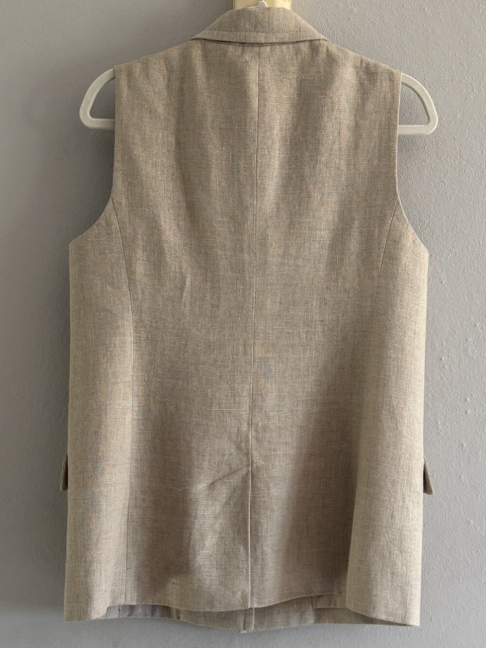 Michael Kors 100% Linen Vest & Pant Suit - Picture 4 of 12